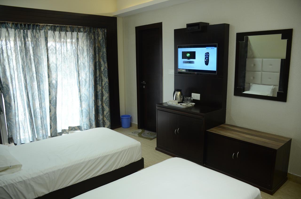 Blue Bay Resort ปูรี ภายนอก รูปภาพ