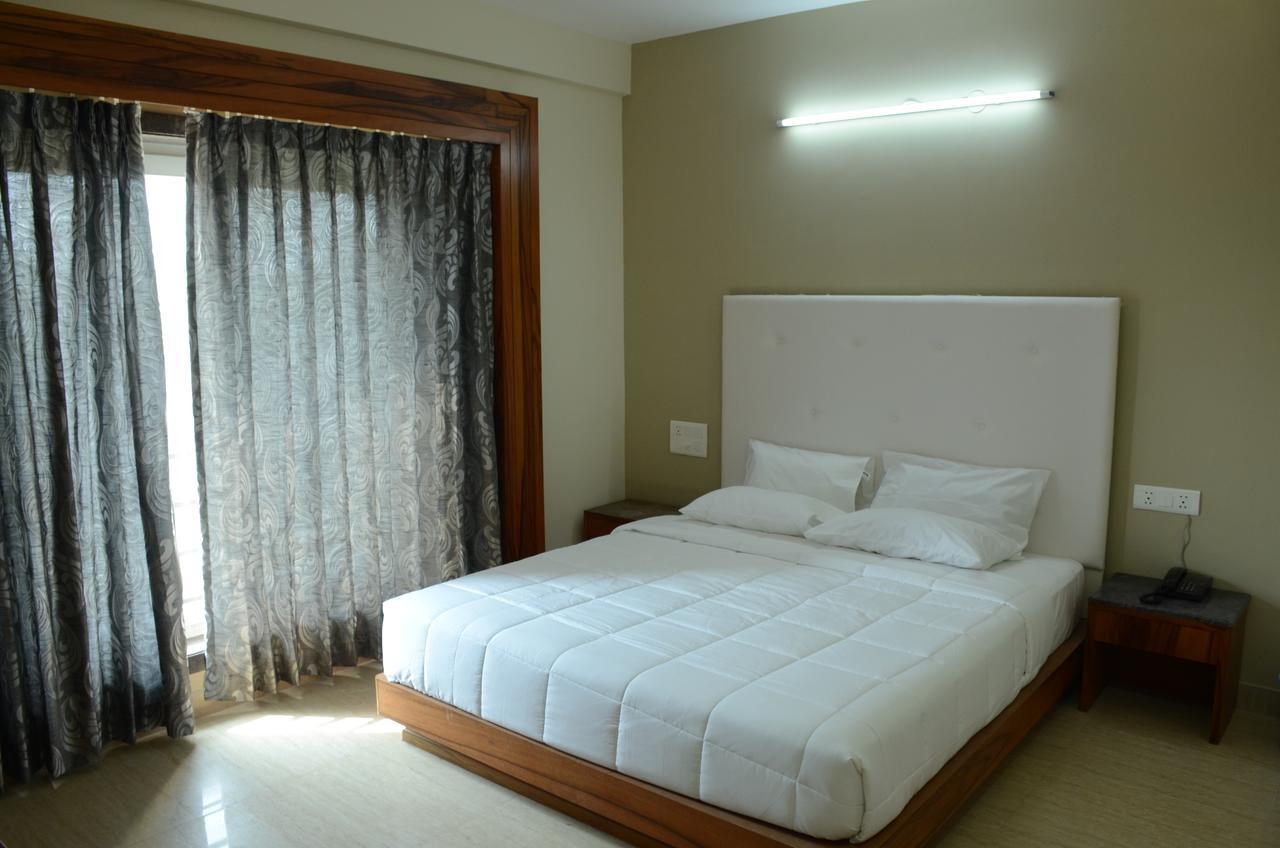 Blue Bay Resort ปูรี ภายนอก รูปภาพ
