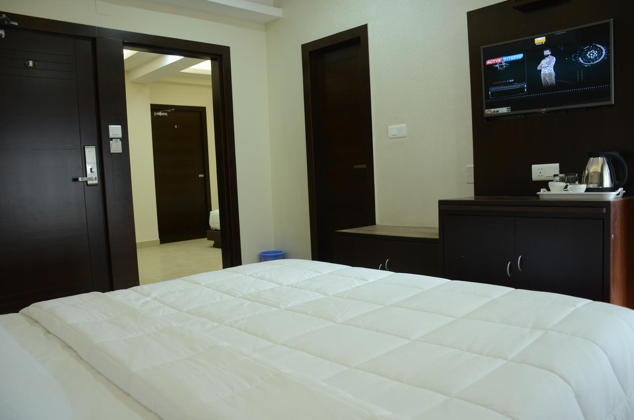 Blue Bay Resort ปูรี ภายนอก รูปภาพ